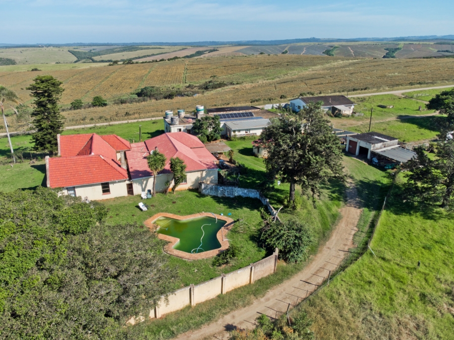 5 Bedroom Property for Sale in East London Rural Eastern Cape